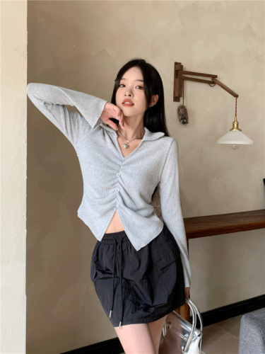 Actual shot of Pure Desire Hot Girl's slim-fitting long-sleeved inner layered shirt for women with solid color polo lapel top