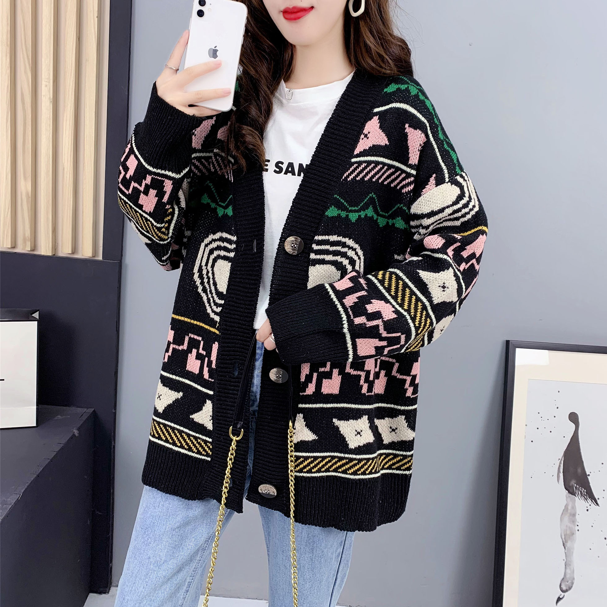 Real shot of retro jacquard knitted cardigan for women's spring new style lazy style sweater jacket spring and autumn loose outer wear trend