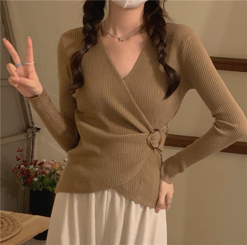 Real shot of core-spun yarn, French sweater, long-sleeved inner layer, autumn and winter V-neck bottoming sweater for women