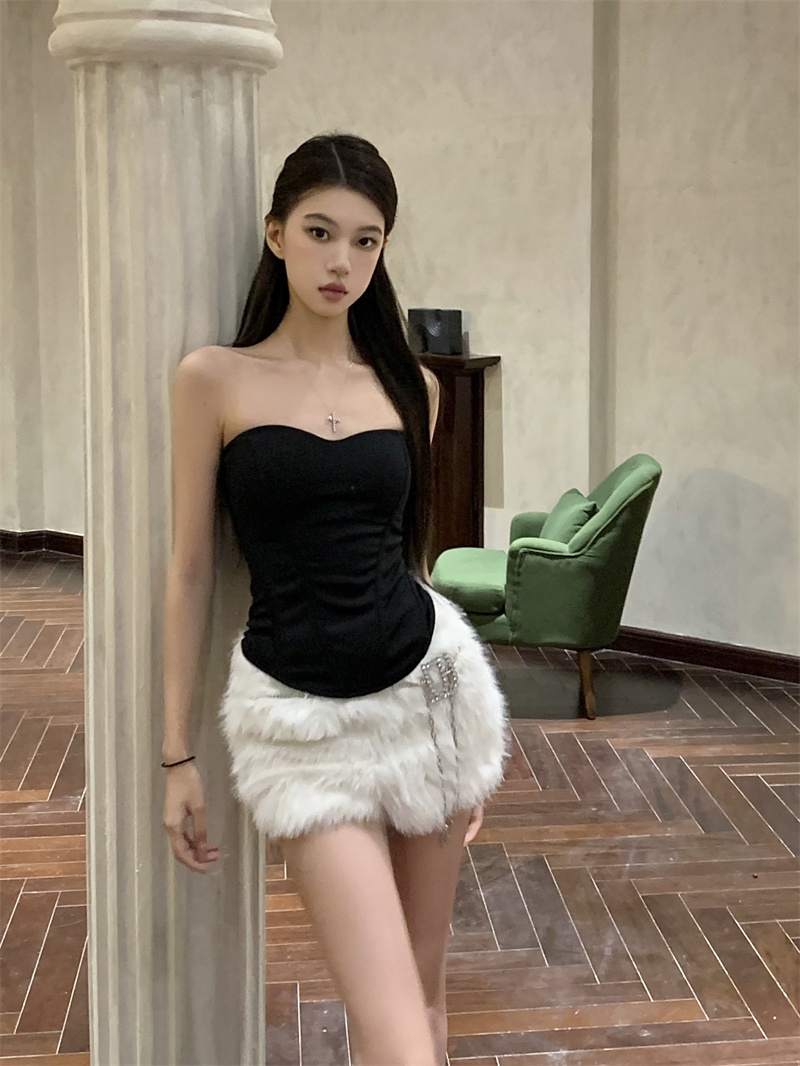 Real shot of retro style black fishbone tube top + white furry skirt