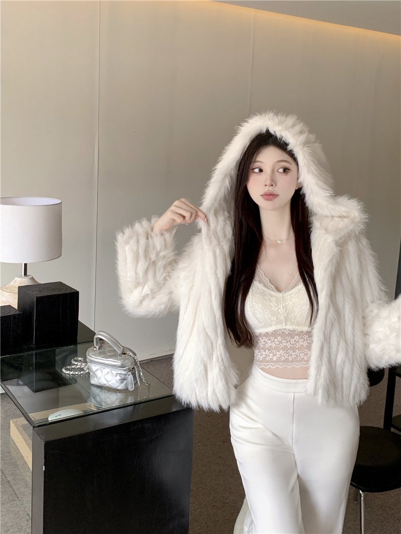 實拍~2023冬季新款名媛氣質皮草小香高級感洋氣連帽短外套女