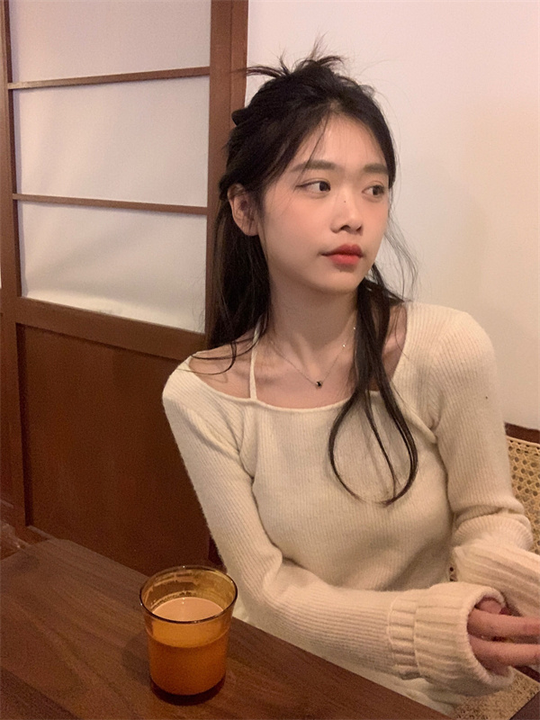 實拍  新款拼接袖小毛領U領掛脖溫柔針織衫毛衣女