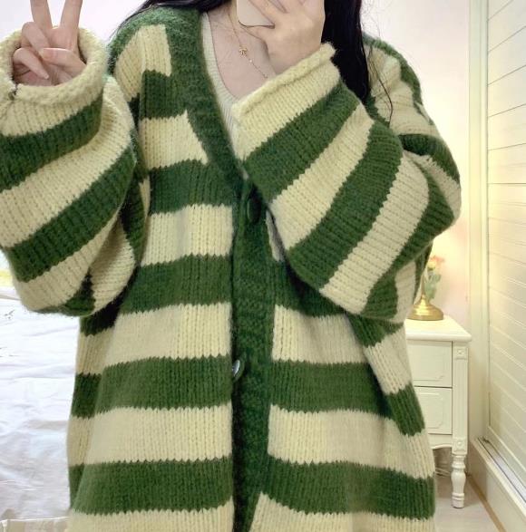 Striped knitted cardigan for women 2023 spring and autumn Korean style loose sweater soft waxy mid-length top for women