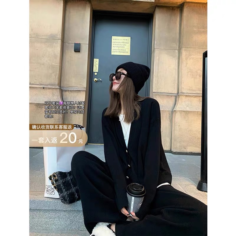 Xiaoyi customized twin suit pure wool fake two-piece knitted suit for women autumn and winter lazy style two-piece suit