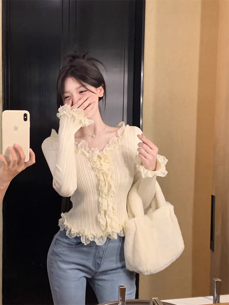 法式長袖純欲風V領蕾絲花邊針織衫女秋季修身短款純色小個子上衣