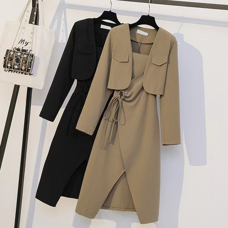 Suit for women 2023 spring and autumn new style slightly fat sister mm slim fashionable temperament coat suspender skirt two-piece set