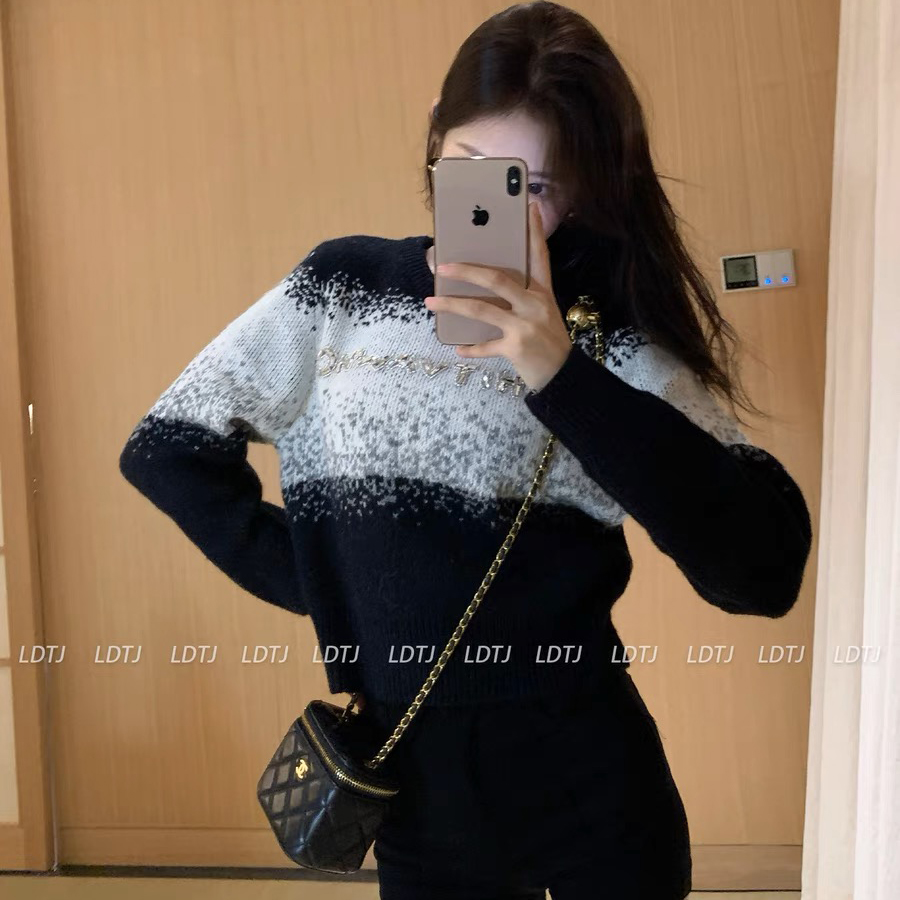 小香風設計感甜美重工鑲鑽字母針織毛衫女冬新款套頭百搭軟糯上衣