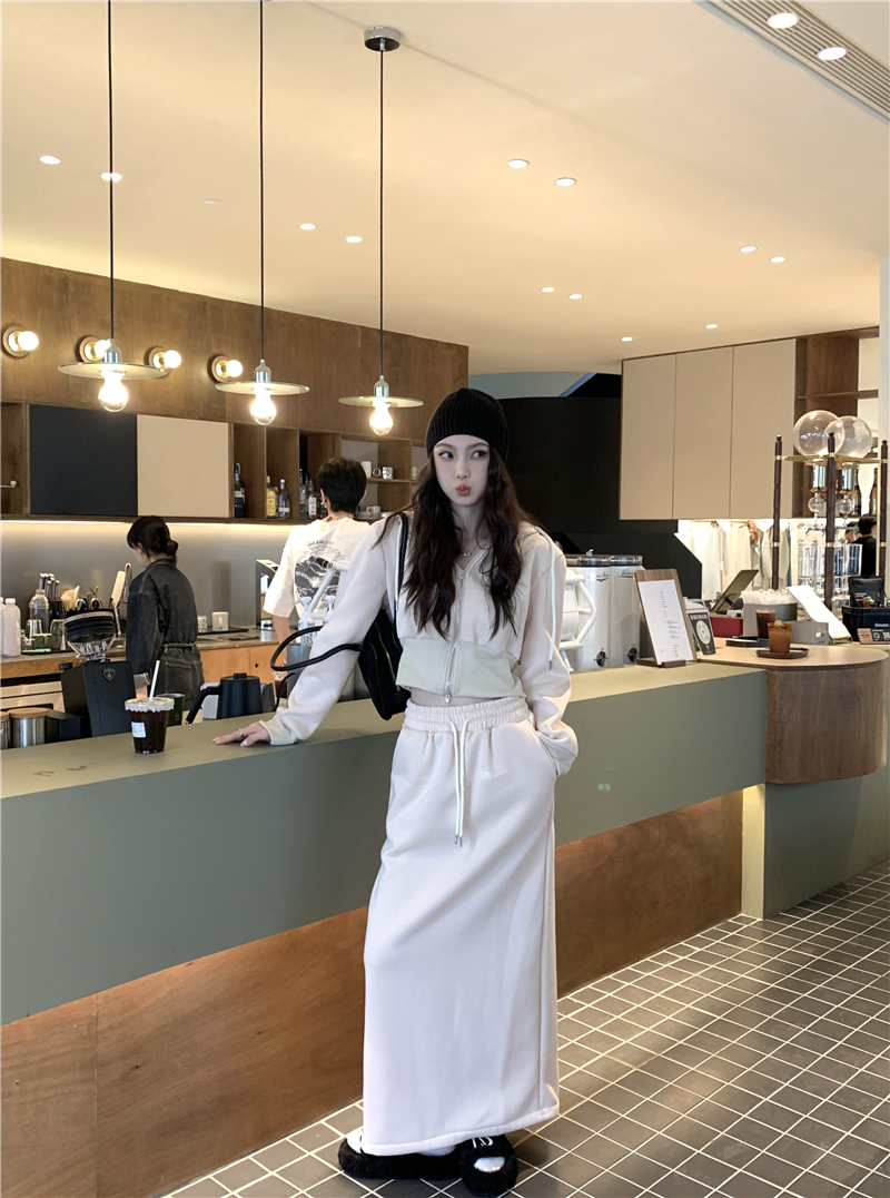 Actual shot Korean style versatile zipper sweatshirt plus velvet jacket half length skirt suit