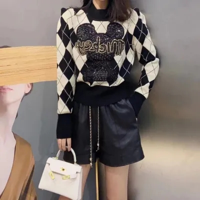歐貨歐洲站2023秋冬款歐韓女裝新版潮品時尚重工米奇頭圓領毛衣