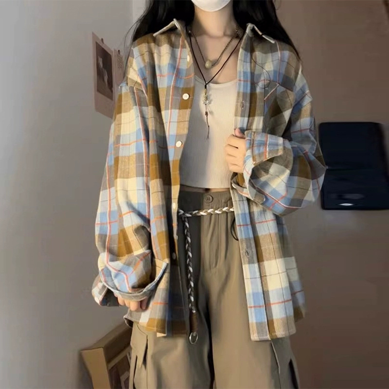 法式復古綠色格子襯衫襯衣外套女春秋裝女2023年新款寬鬆長袖上衣
