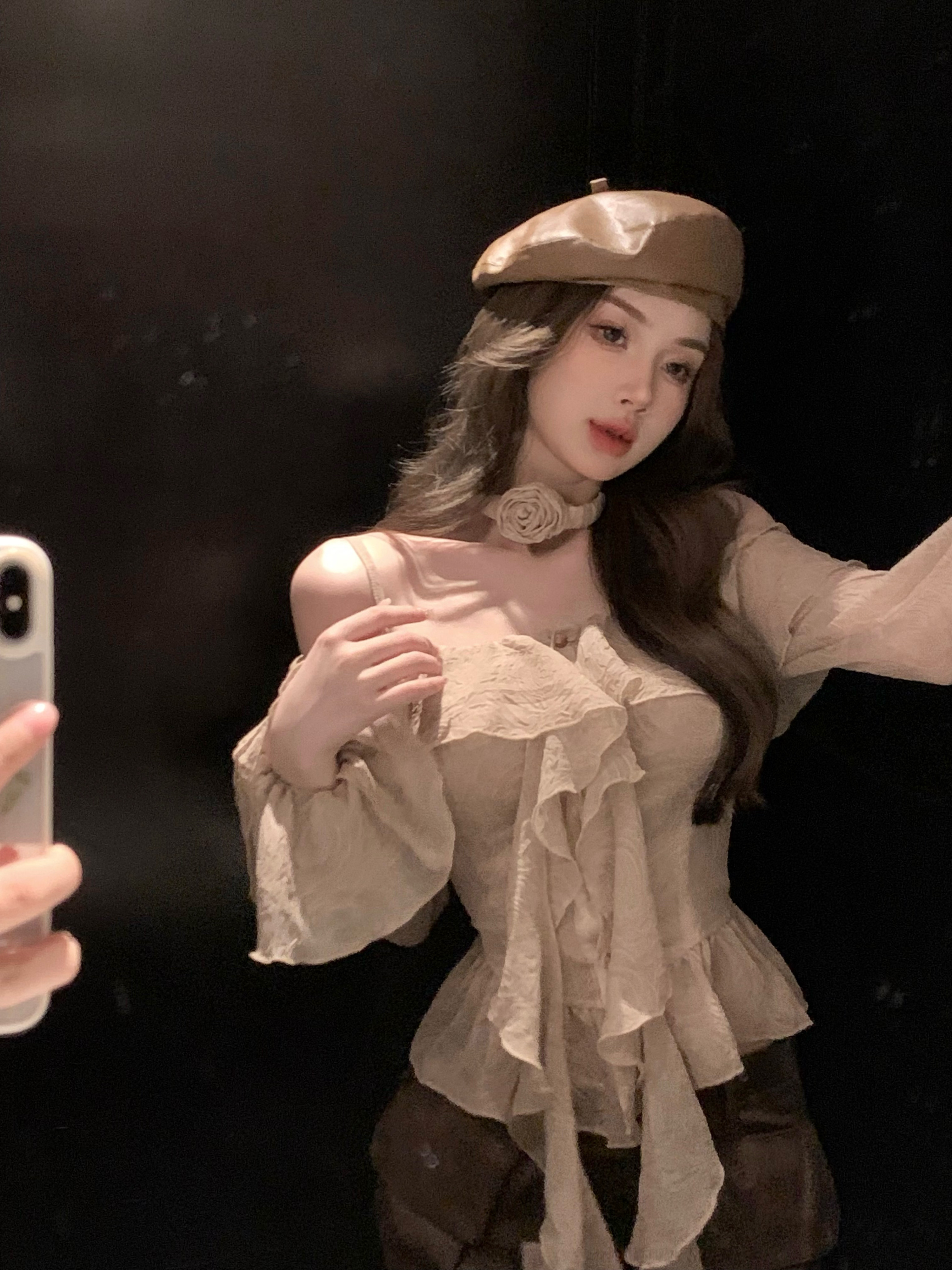 Real shot of French heavy-duty rose jacquard textured ruffle top + flower choker + distressed pocket leather skirt for women