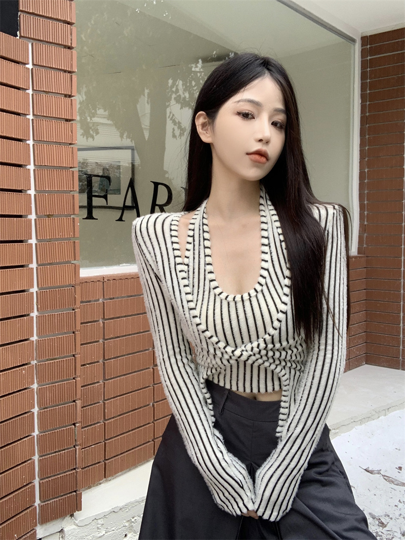 實拍 黑白條紋假兩件毛衣短款顯瘦針織上衣