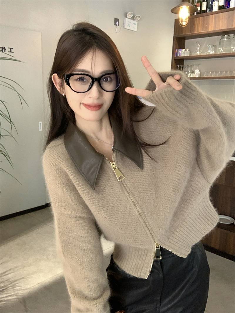 Real shot European genuine leather POLO collar spliced ​​zipper lazy style raccoon velvet knitted cardigan jacket