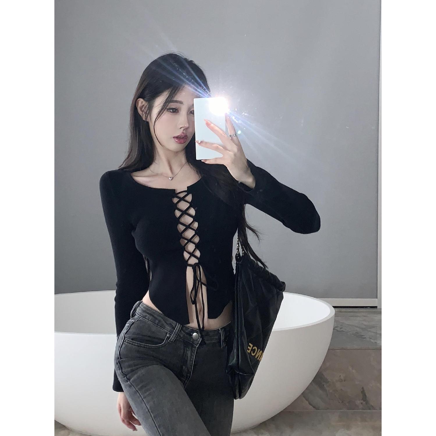 黑色綁帶長袖針織打底衫女秋季新款辣妹內搭v領修身性感短款上衣