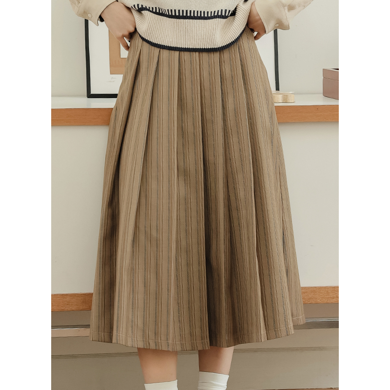 No less than 109 real shot 2023 new simple and slim autumn and winter pleated skirt