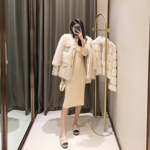 Internet celebrity Xiaoxiangfeng environmentally friendly fur imitation fur jacket for young women 2023 new temperament top and cotton coat