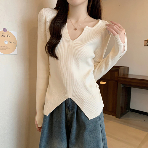 Real shot of core-spun yarn long-sleeved top sweater design trendy slit bottoming shirt for women autumn and winter V-neck warm sweater