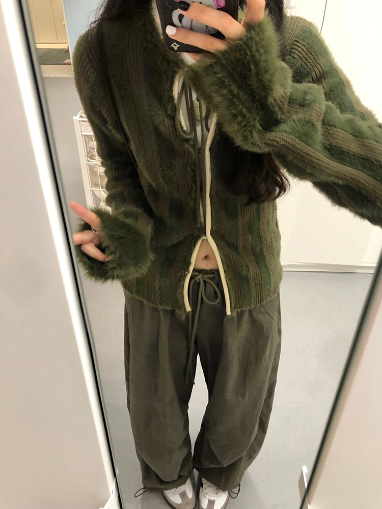 Retro Hong Kong style splicing strap sweater for women in autumn and winter loose long-length cardigan top for women with niche design jacket