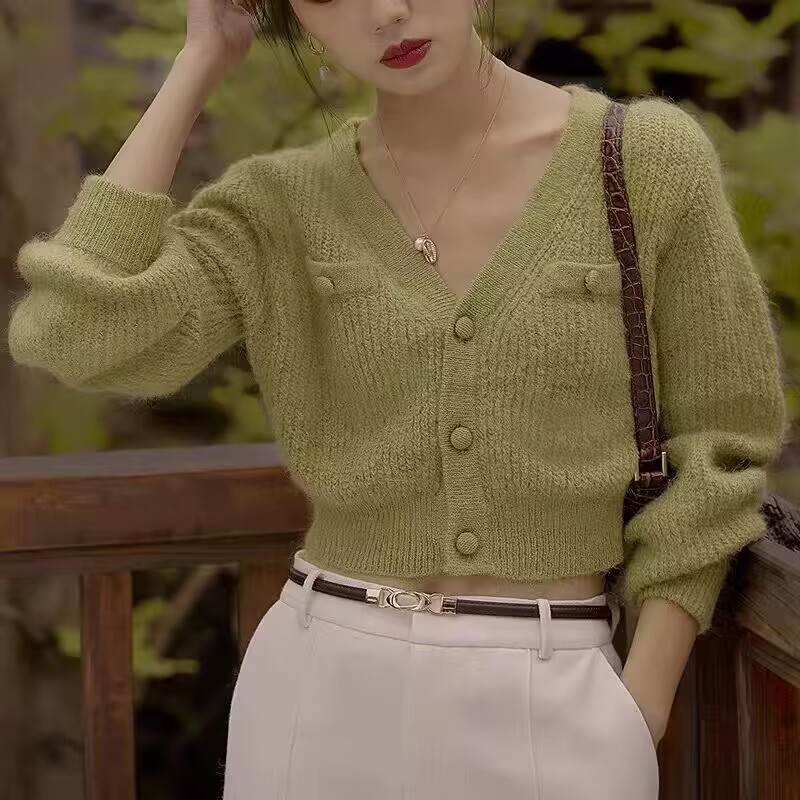 French style lazy knitted cardigan for women 2023 autumn and winter new V-neck condensed milk apricot sweater short coat women's top