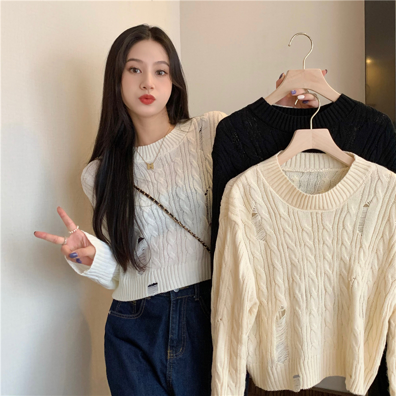 Real shot of ripped short long-sleeved sweater for women in autumn and winter new design niche loose outer knitted top
