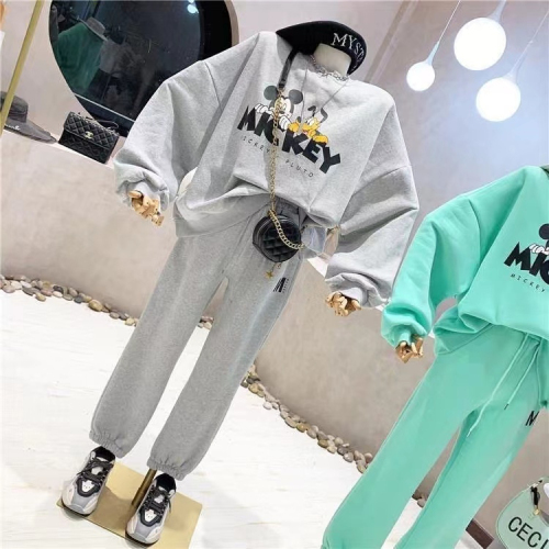 Sportswear suit women's autumn and winter 2023 new velvet thickened casual sweatshirt fashionable two-piece set