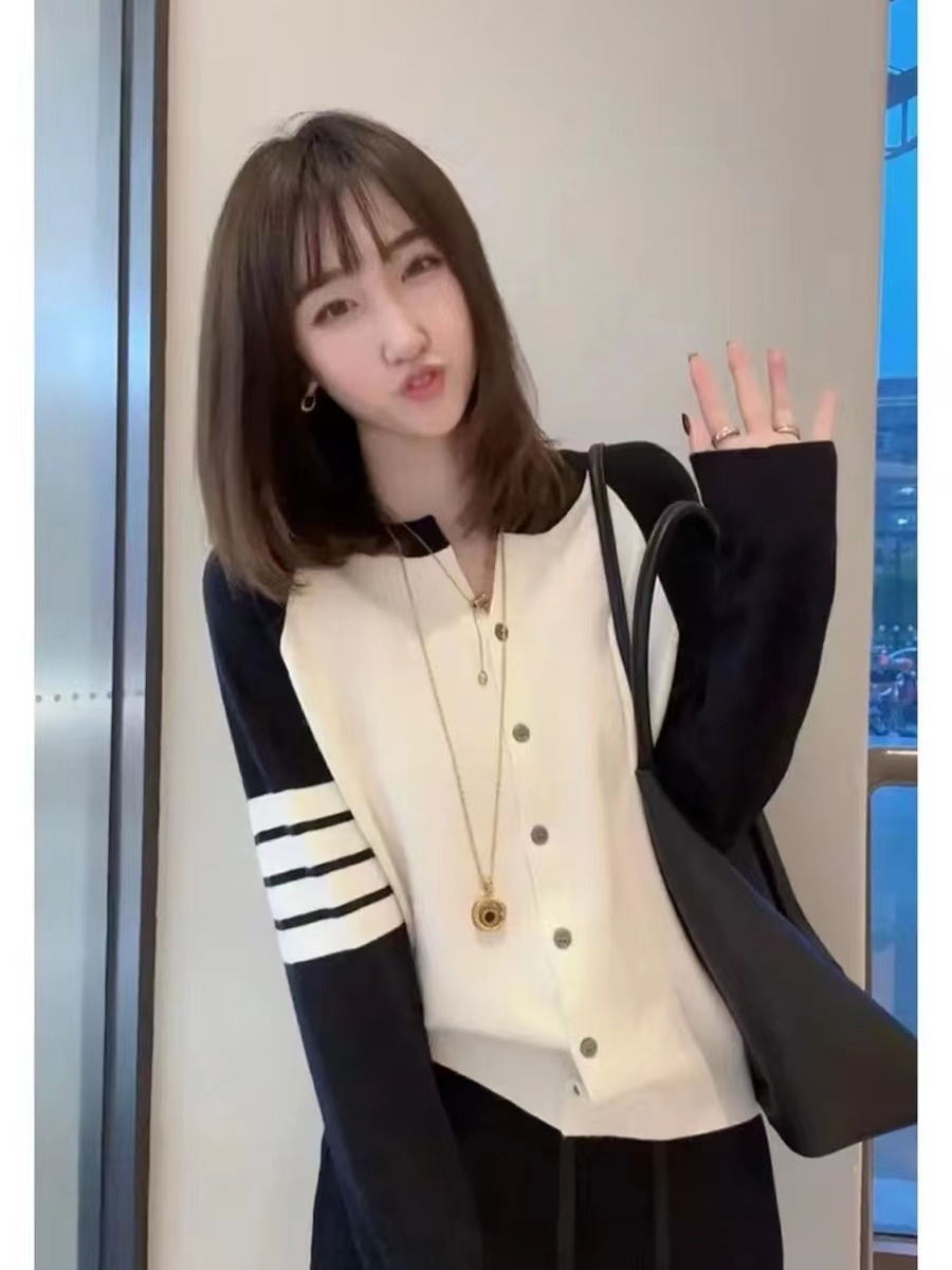 Slim striped knitted cardigan 2023 autumn Korean style new design sweater jacket versatile top
