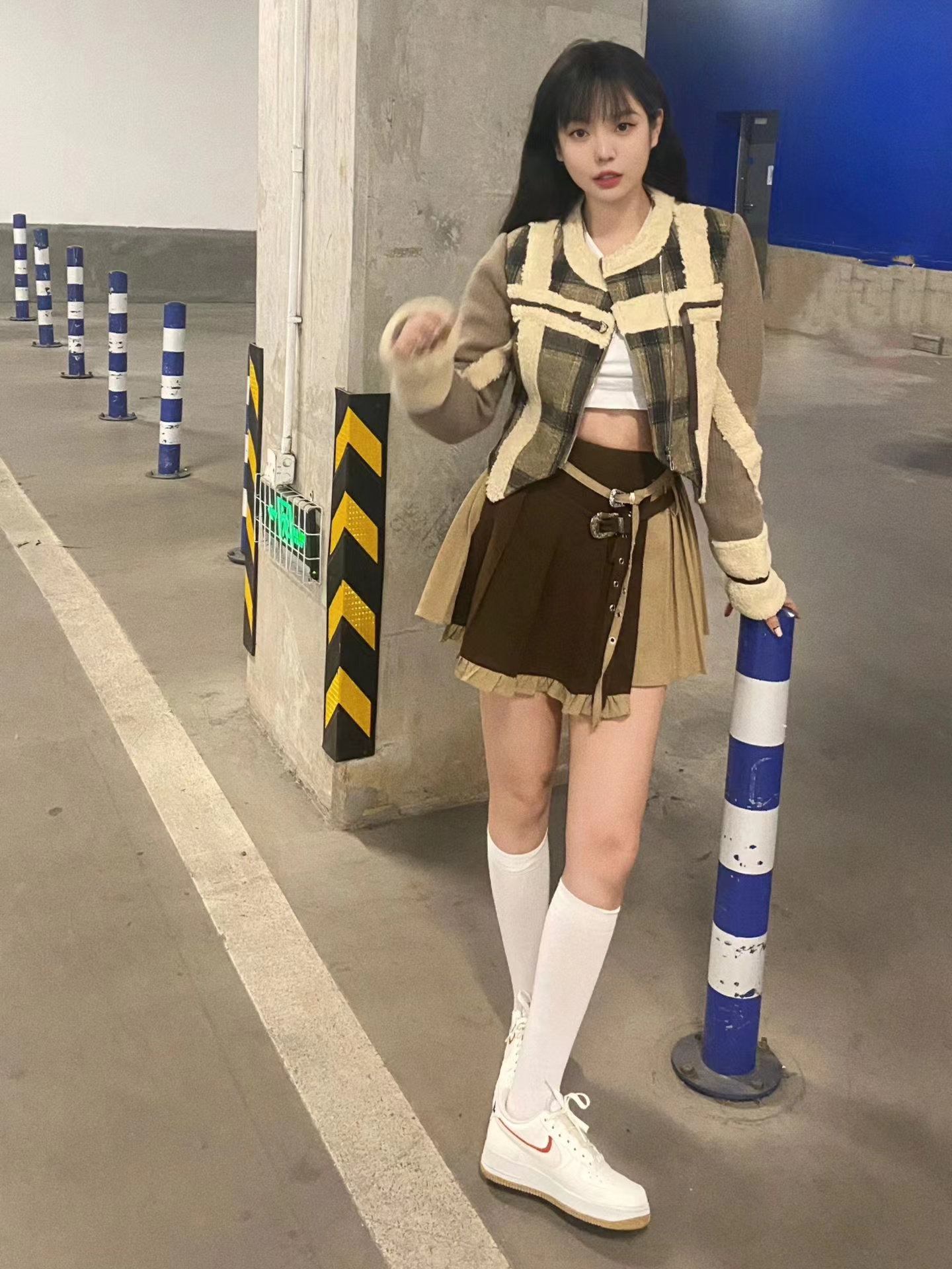 韓版別致拼接不規則撞色半身裙女秋季雙腰帶雕花扣低腰百褶半身裙