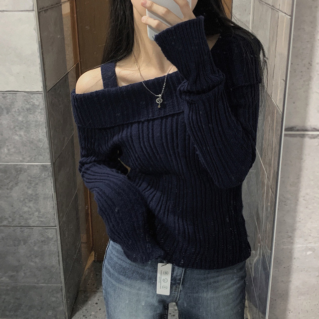 韓國chic秋季新款復古一字領露肩長袖毛衣女修身顯瘦針織衫