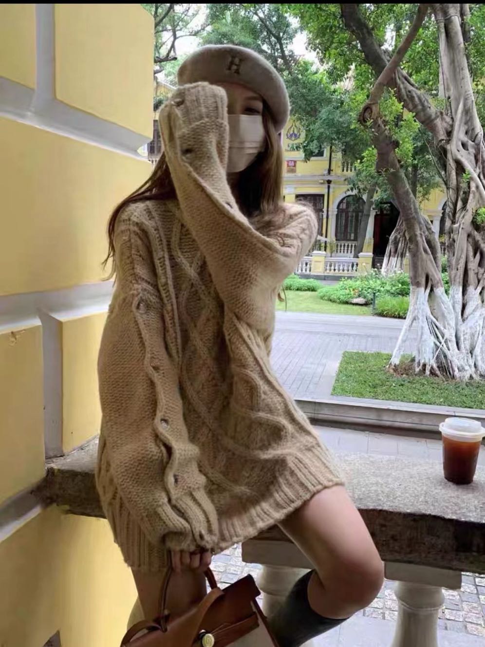 2023 Early Autumn Loose Curled Mid-neck Button Design Sweater Jacket Korean Style Lazy Style Soft Waxy Top