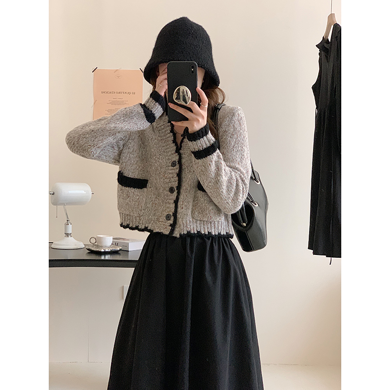 HUXUGE Bearded Brother's French style atmosphere short cardigan sweater women's early autumn knitted sweater jacket top