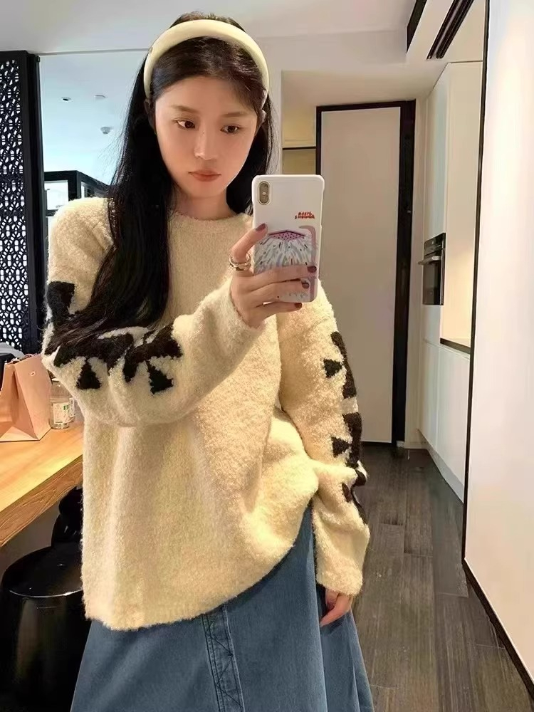 奶乖慵懶十字繡毛絨針織衫上衣女秋冬加厚外穿超好看名媛軟糯毛衣