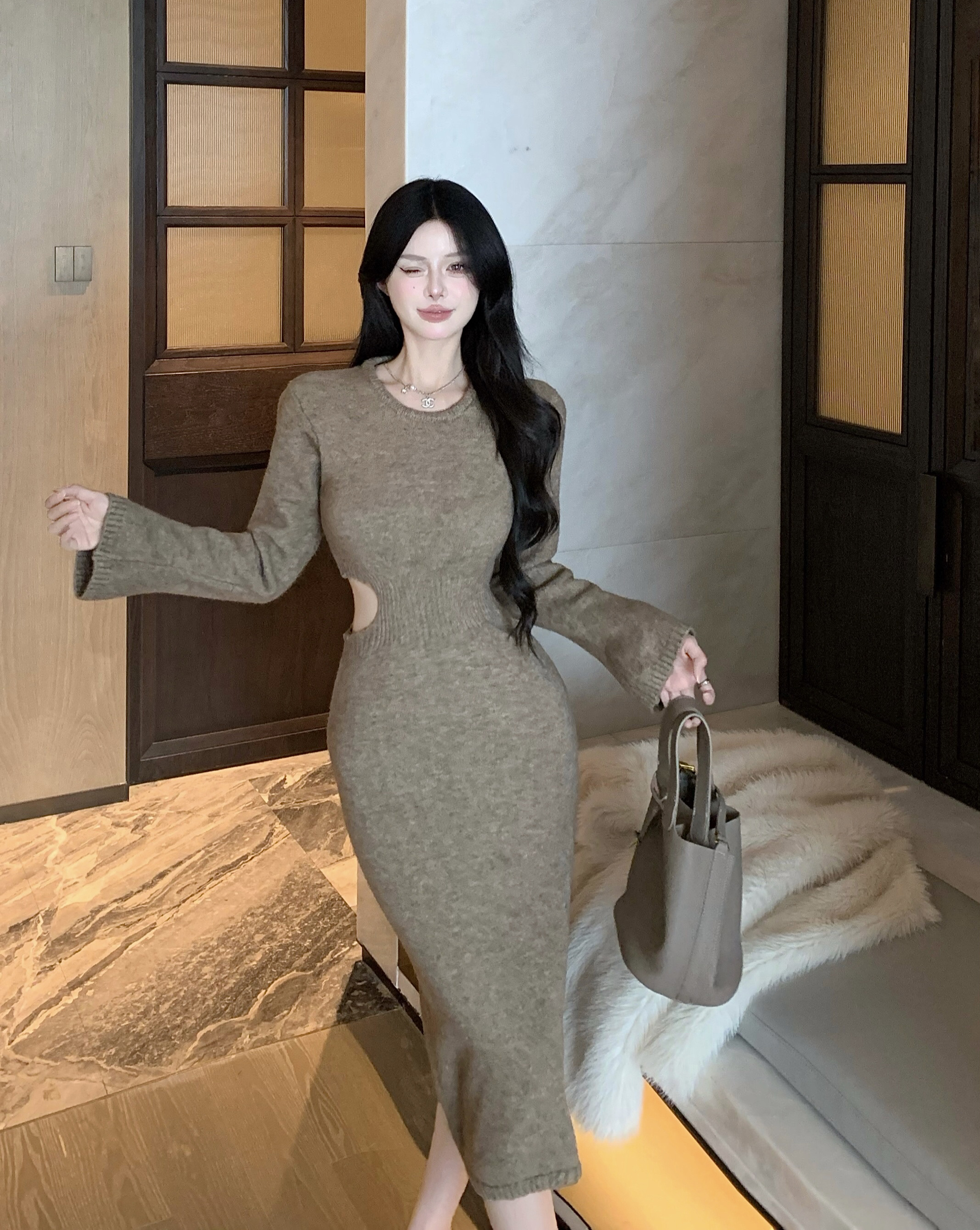 實拍 長袖針織連衣裙女秋冬性感鏤空收腰包臀裙氣質內搭長裙