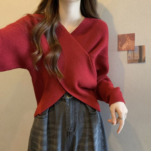 Tmall quality cross design V-neck red sweater for women in autumn and winter lazy style inner layering sweater