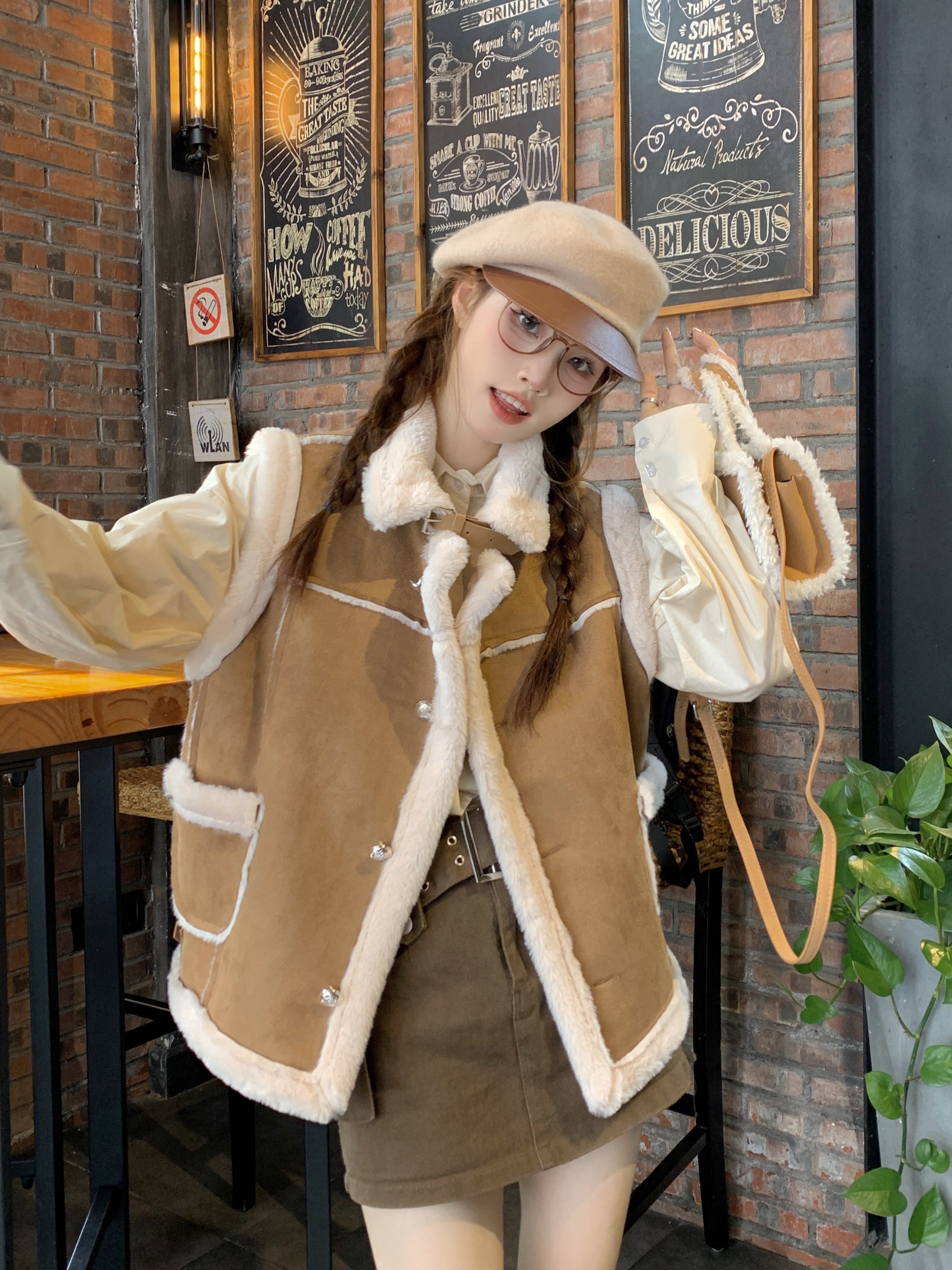 實拍秋冬加絨加厚鹿皮絨馬甲棉服背心機車皮毛一體外套