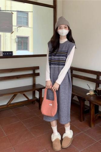Actual shot of new autumn and winter styles~Korean style round neck contrasting color knitted vest dress loose casual sleeveless dress for women