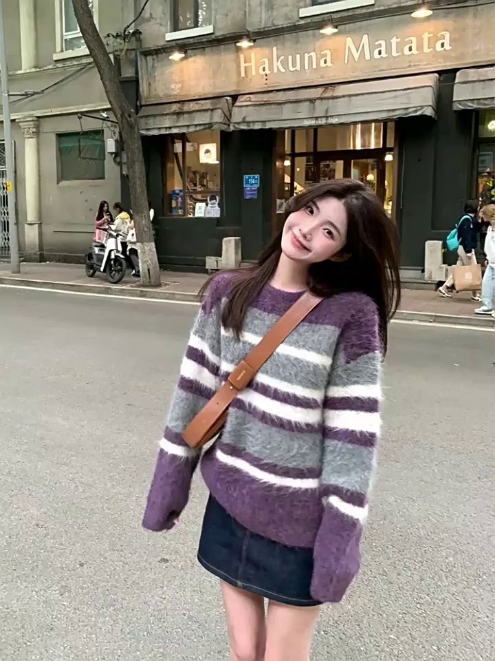 今年流行的漂亮毛衣女2023年秋冬新款溫柔風鹽系條紋針織衫上衣潮