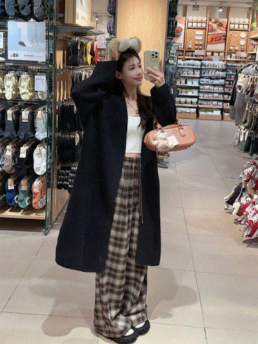 Actual shot of autumn and winter Korean chic simple warm sweater long coat + thickened contrasting plaid pants