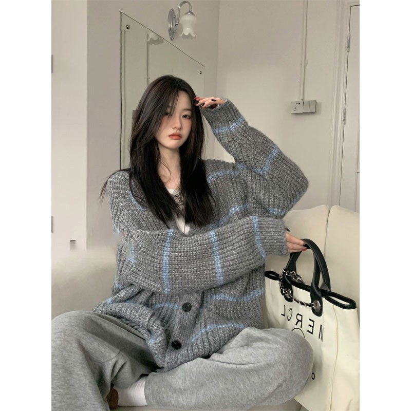 French lazy style retro gray striped sweater coat for women autumn and winter loose thickened outer wear niche knitted cardigan