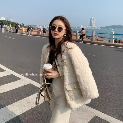 Imitation fur small fragrance winter coat for women  new high-end fashion rabbit fur thickened round neck internet celebrity cotton coat