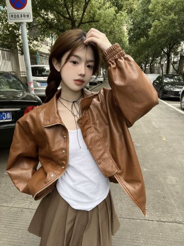 Real shot of Mimura Sai American style motorcycle leather jacket for women