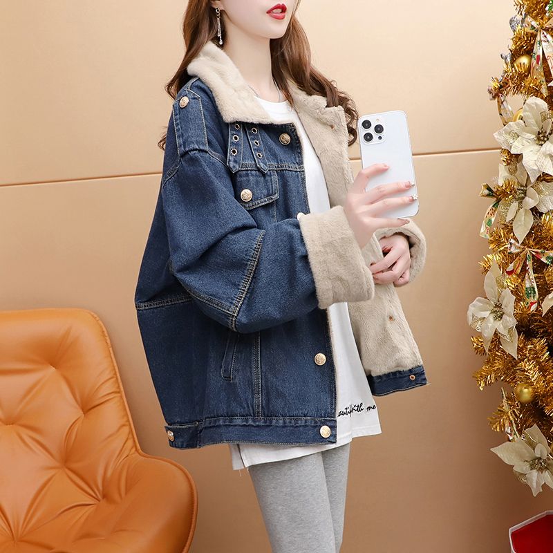 Velvet thickened denim jacket for women 2023 new autumn fashionable and versatile loose lazy style top