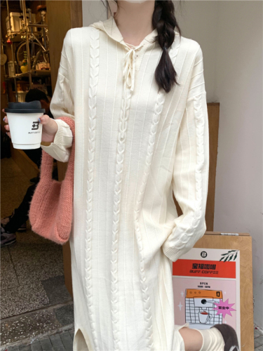 Actual shot of new autumn and winter style~French retro long-sleeved knitted dress for women, lazy style hooded sweater dress
