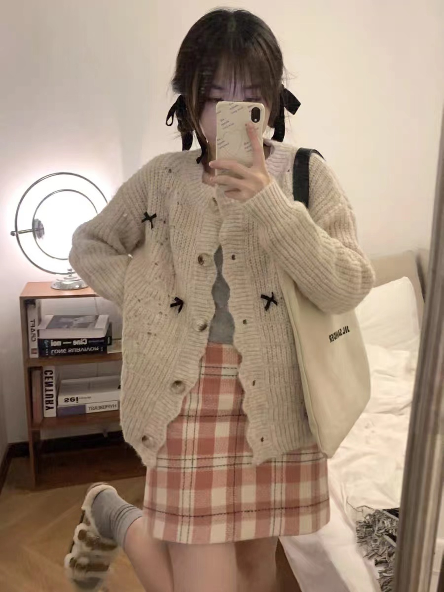 Early autumn sweet pastoral style knitted cardigan jacket for women niche hollow bow simple loose and versatile top