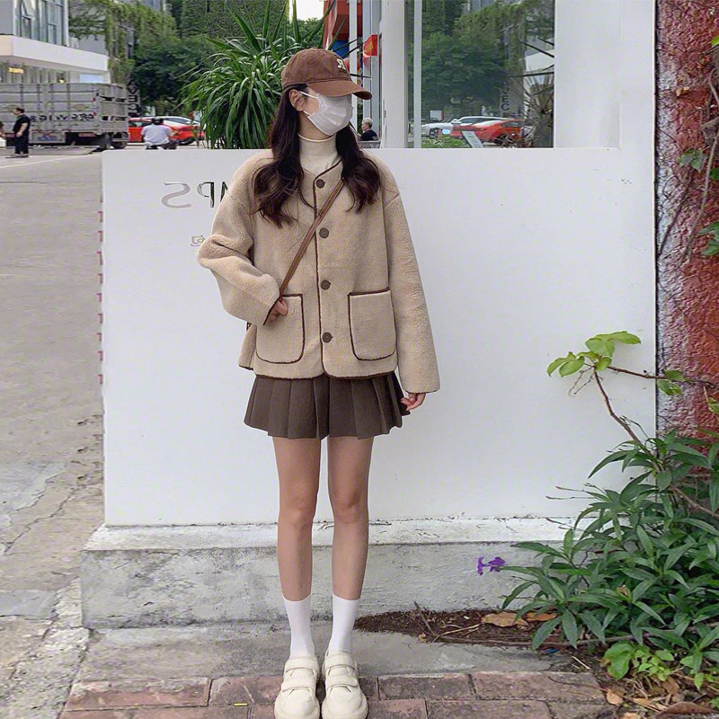 Original workmanship Hepburn small fragrance short coat women's autumn and winter temperament high-end slim lamb wool jacket