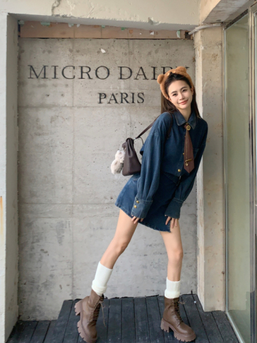 Real shot fashion suit retro denim long-sleeved jacket early autumn design skirt short skirt two-piece set