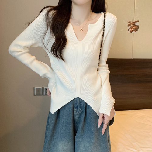 Real shot of core-spun yarn long-sleeved top sweater design trendy slit bottoming shirt for women autumn and winter V-neck warm sweater