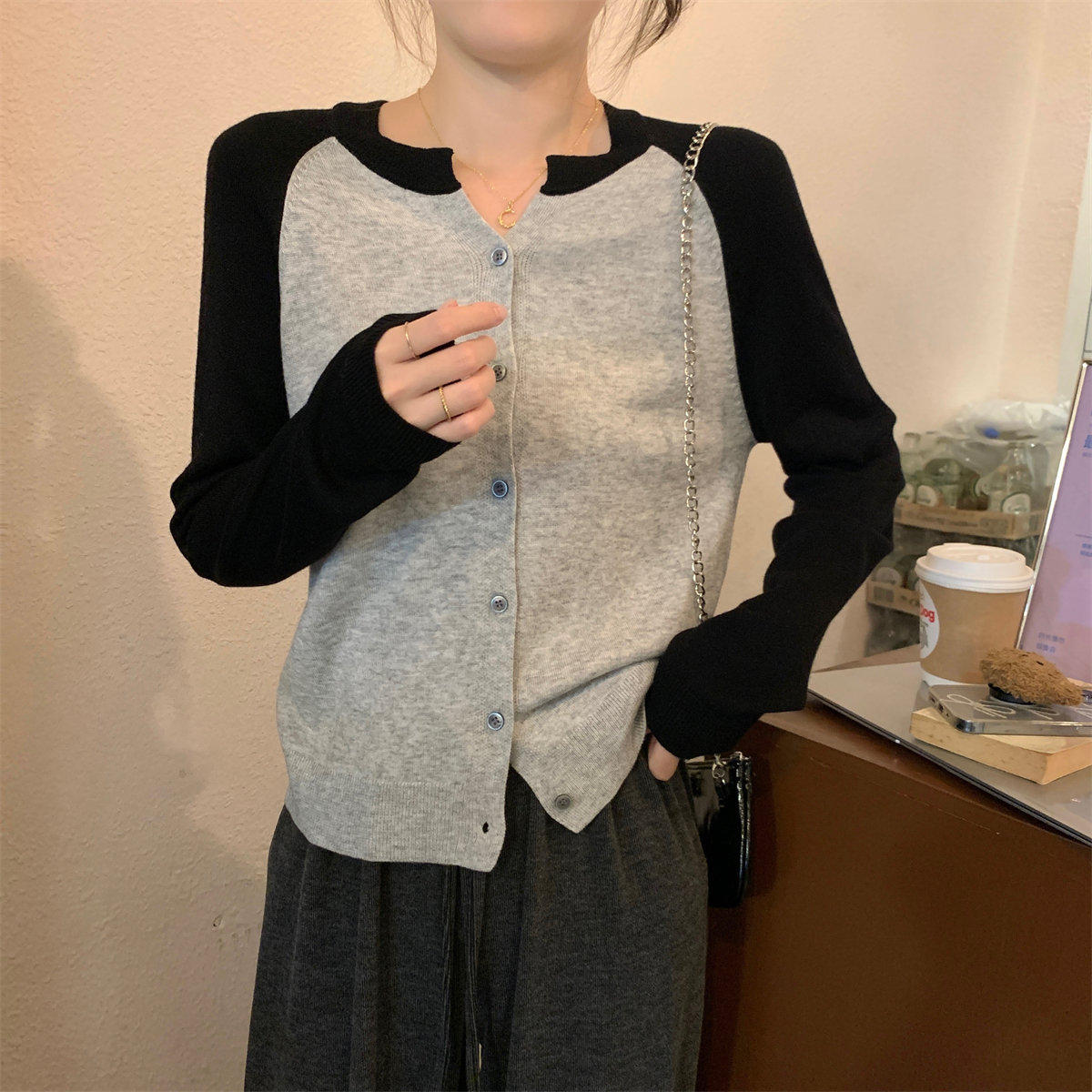 實拍 秋冬韓版寬鬆半開領插肩撞色開衫針織內搭女毛衣外套