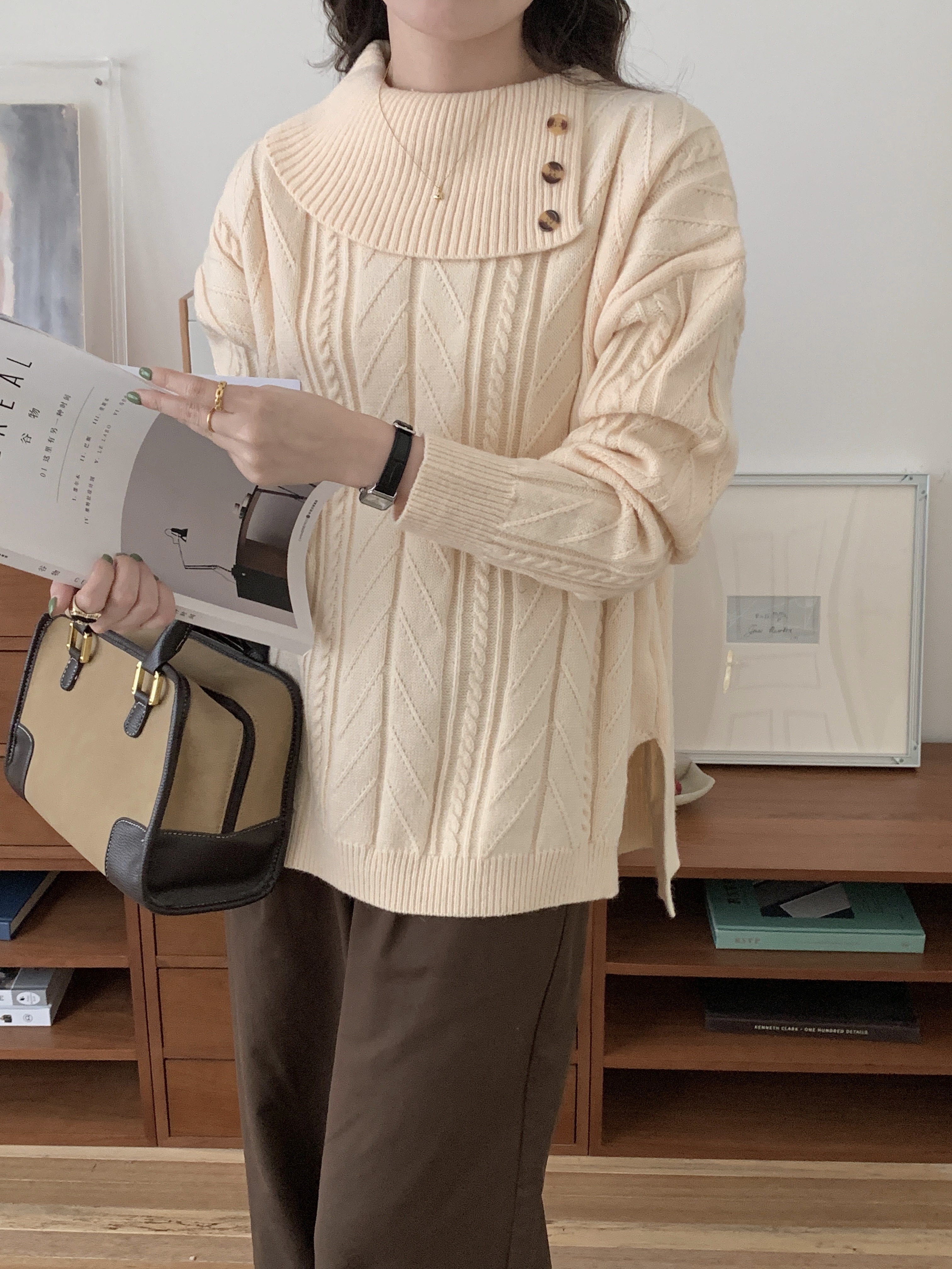 實拍大碼 秋冬寬鬆百搭設計感慵懶風套頭加厚毛衣女