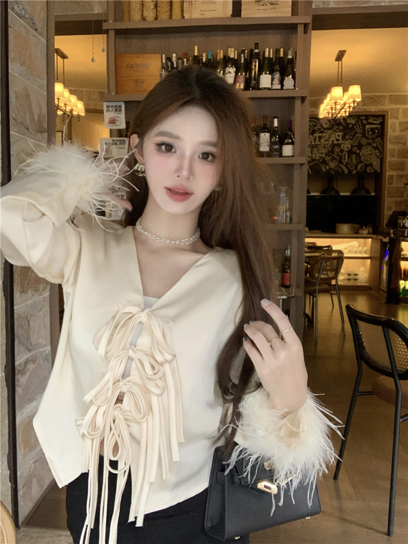 實拍~秋季新中式V領長裙拼接羽毛密扣修身黑色氣質百搭襯衫女