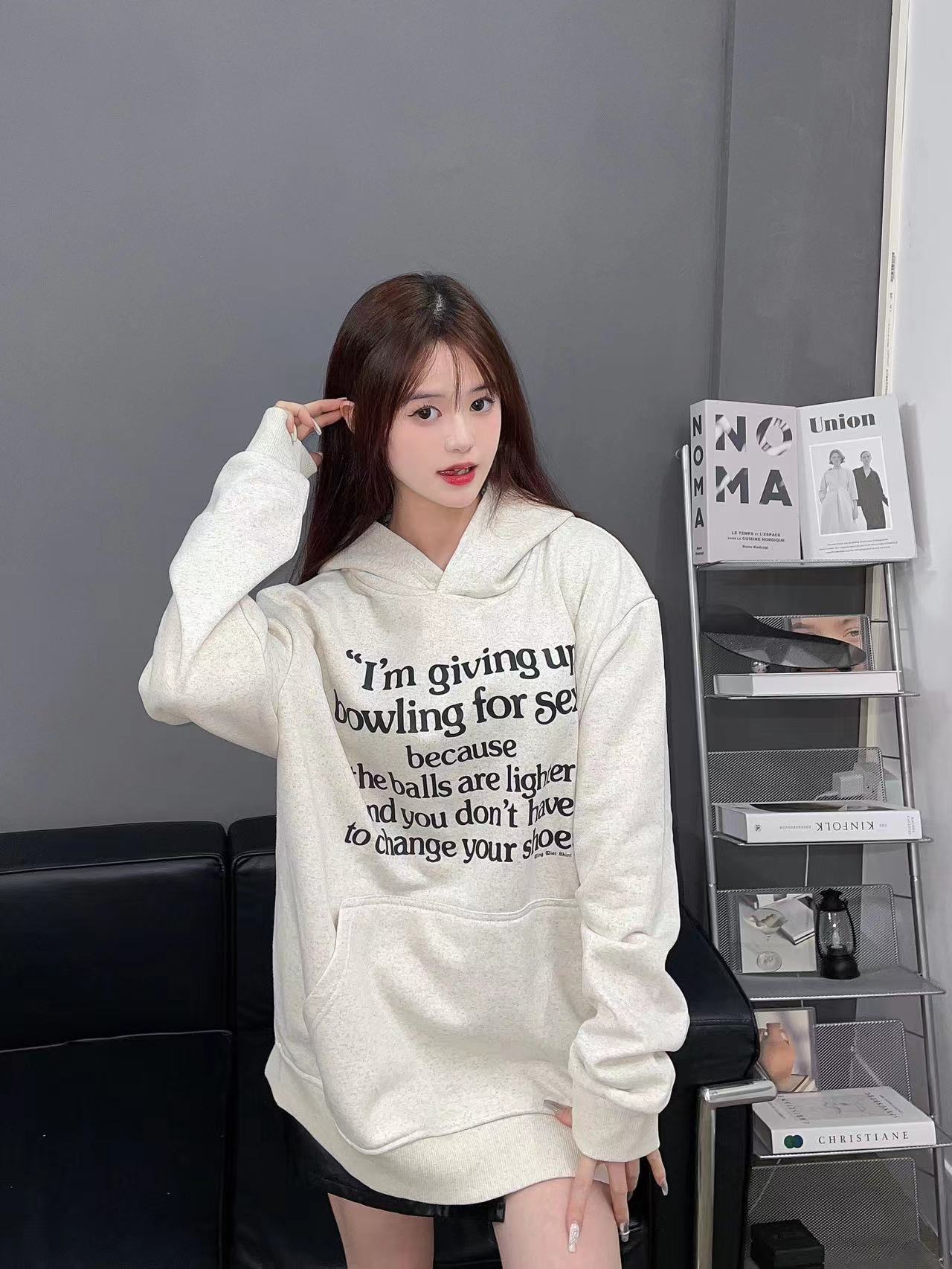 Fully matte and non-pilling imitation cotton Chinese cotton composite milk silk 300g silver fox velvet 400g hooded sweatshirt for women